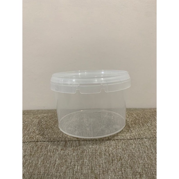 565ml Plastic Container with tamper proof seal with handle